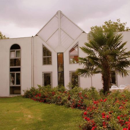 Agape Hotel Bessines Εξωτερικό φωτογραφία