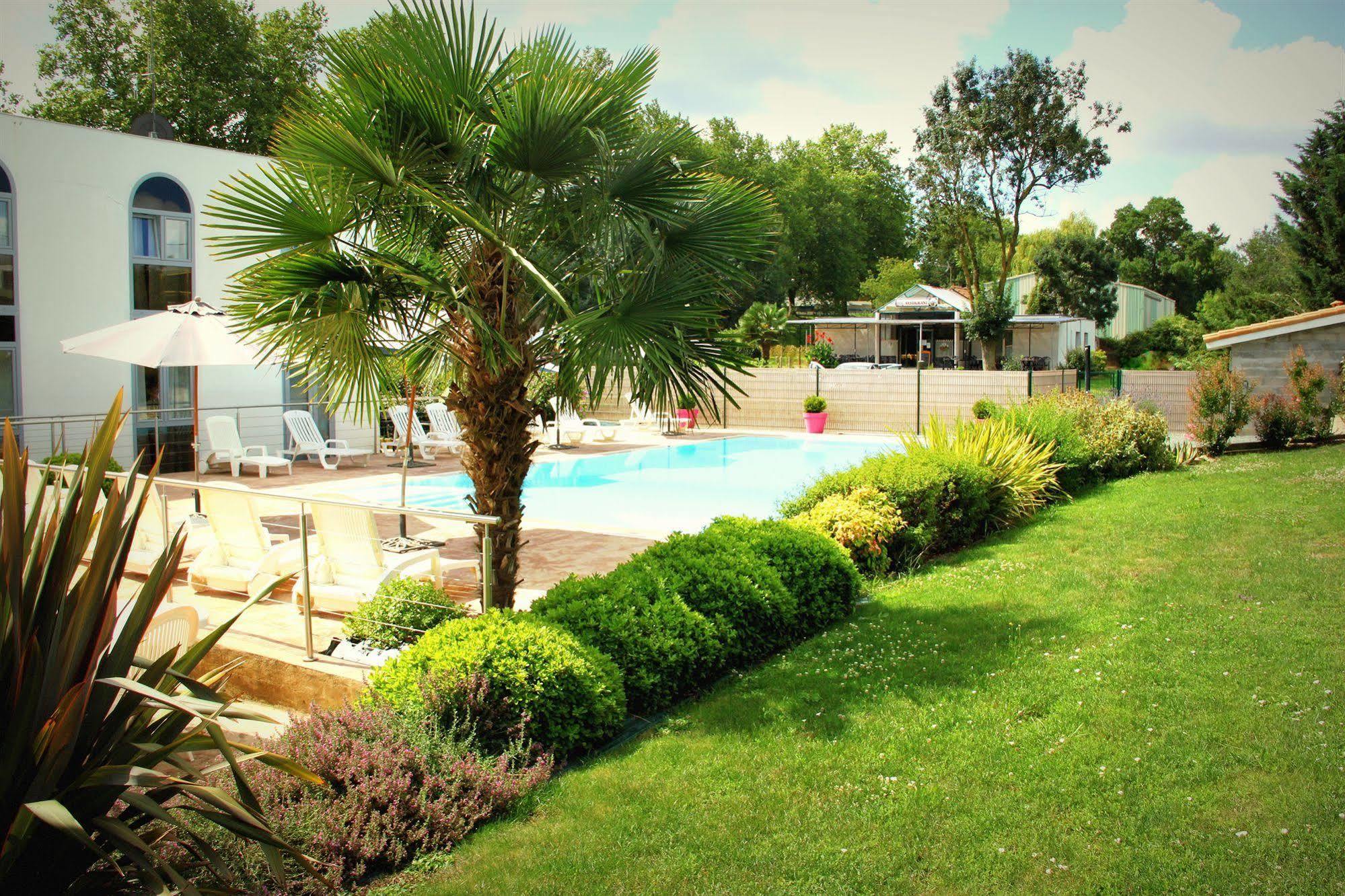 Agape Hotel Bessines Εξωτερικό φωτογραφία
