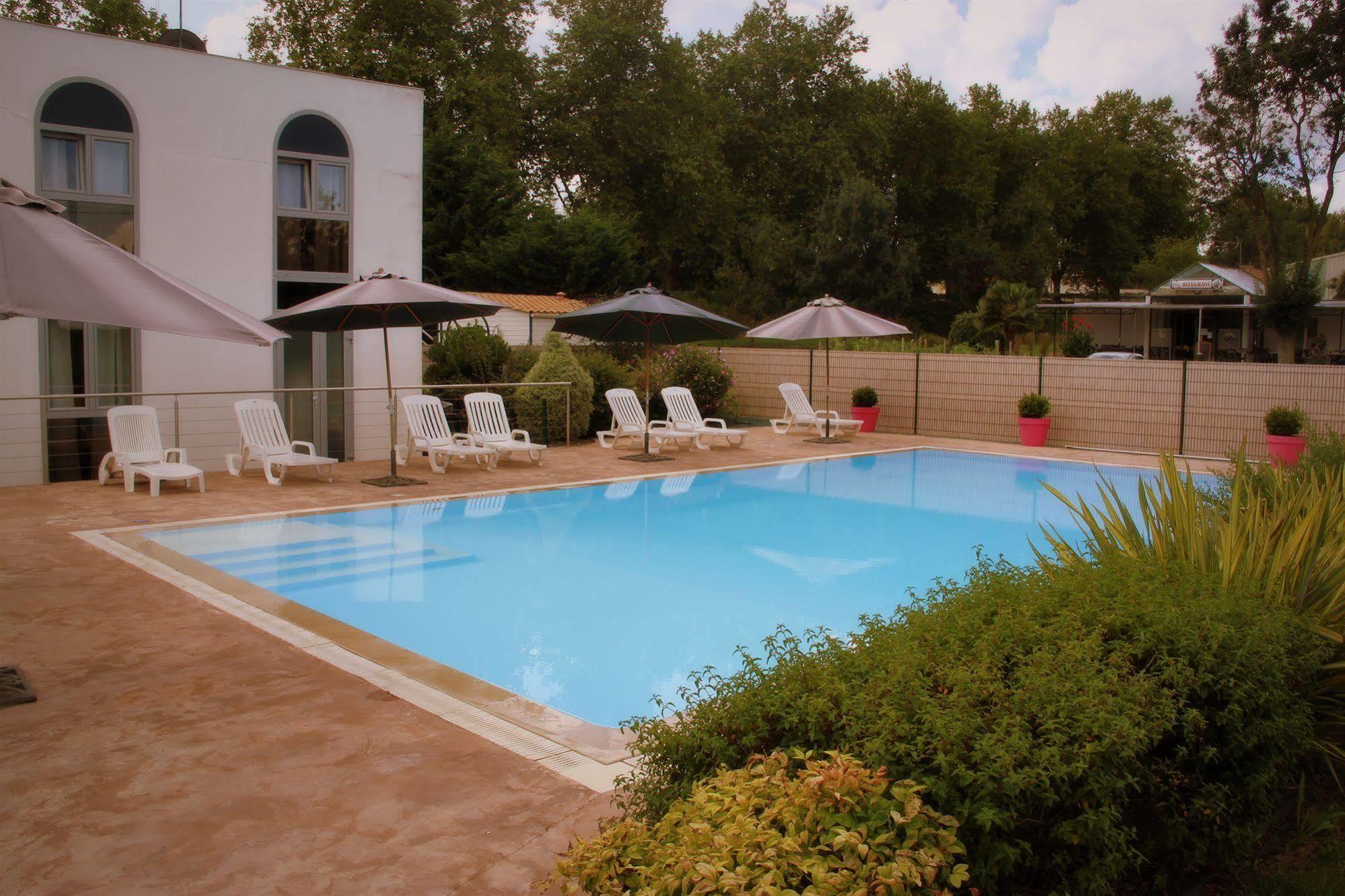 Agape Hotel Bessines Εξωτερικό φωτογραφία